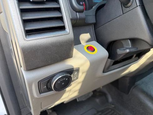 Used 2018 Ford F250 XL w/ Power Equipment Group image 20