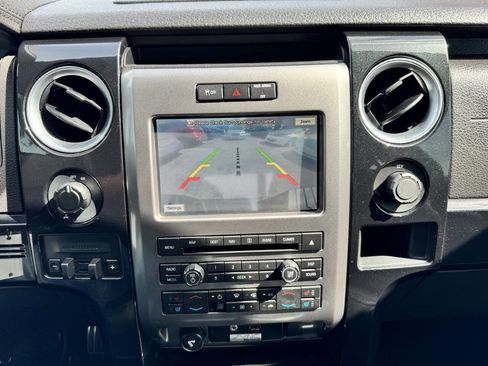 Used 2010 Ford F150 Lariat image 19