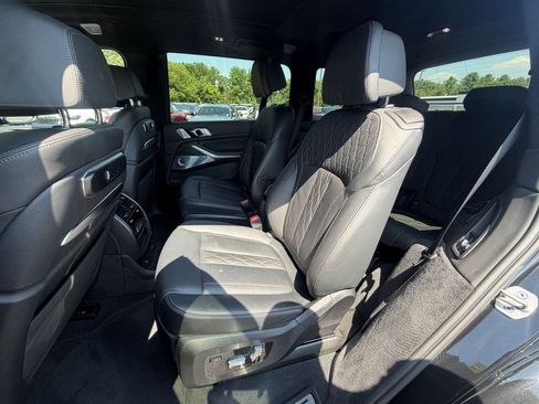 Used 2023 BMW X7 M60i w/ Executive Package AWD/4WD image 25