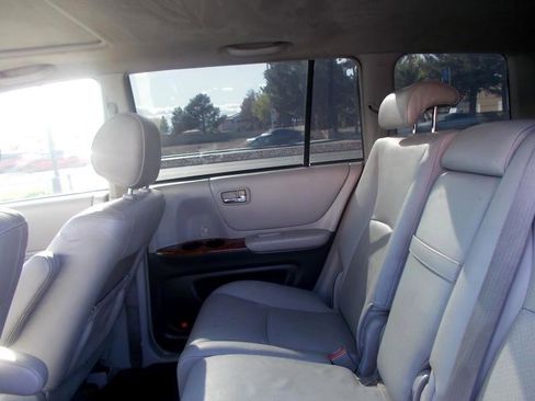 Used 2007 Toyota Highlander Limited image 24