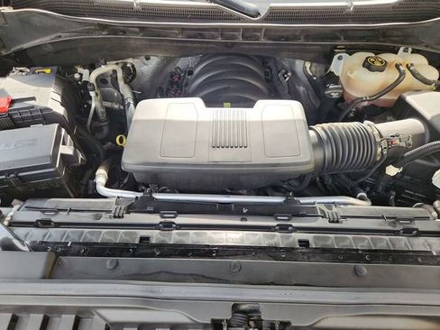 Used 2023 Chevrolet Silverado 1500 LT Trail Boss w/ LPO, Dark Essentials Package image 29