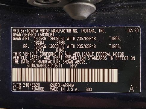 Used 2020 Toyota Highlander XLE FWD image 33