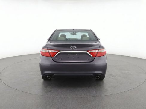 Used 2015 Toyota Camry XLE FWD image 5