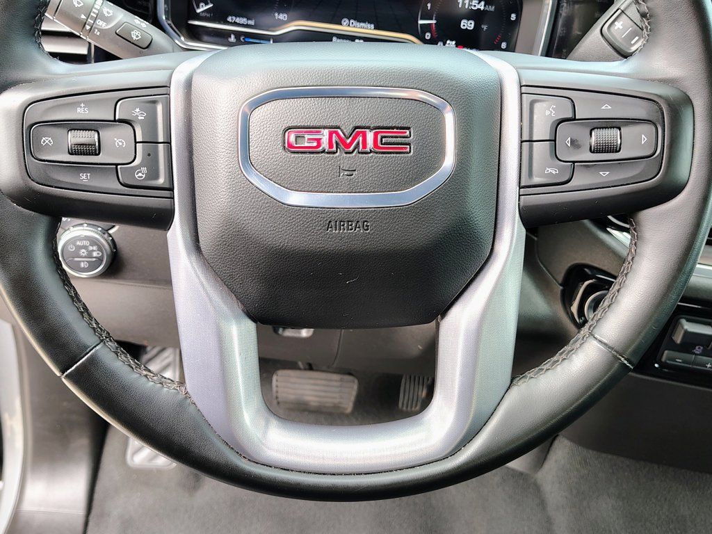 Used 2025 GMC Sierra 1500 SLT AWD/4WD image 24