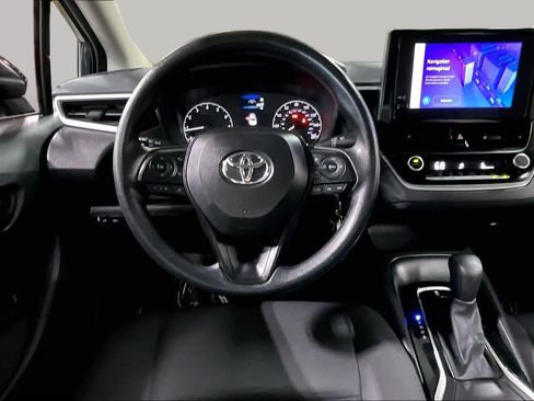 Used 2024 Toyota Corolla LE FWD image 6