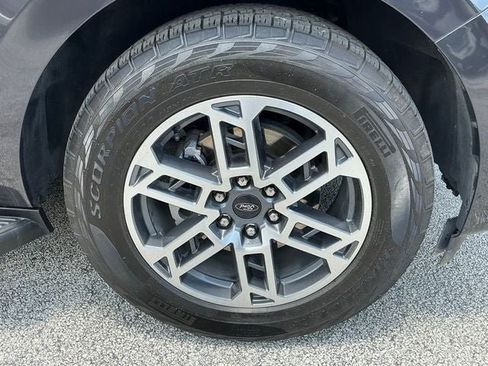 Used 2025 Ford Expedition Max Active AWD/4WD image 47