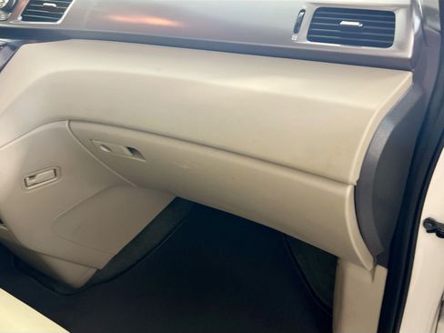 Used 2015 Honda Odyssey EX-L image 34