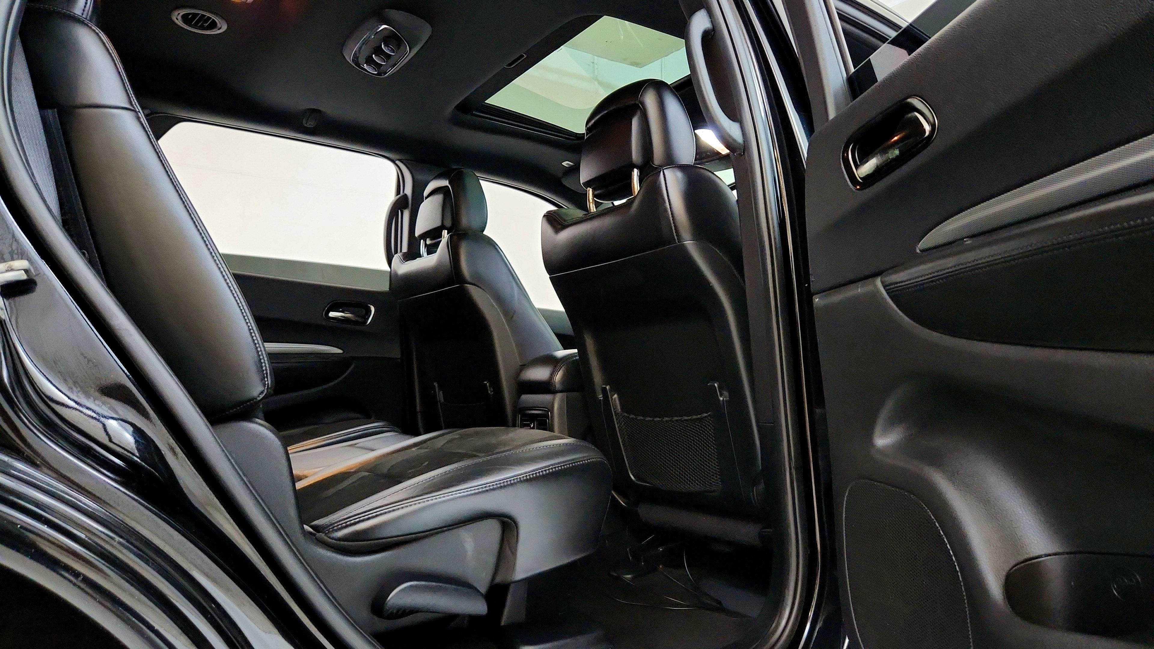 Used 2020 Dodge Durango R/T AWD/4WD image 34