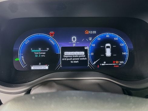 Certified 2025 Toyota Sienna Platinum AWD/4WD image 14