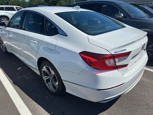 Used 2020 Honda Accord EX image 4