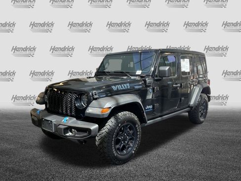Used 2023 Jeep Wrangler Unlimited w/ Sun & Screen Package AWD/4WD image 8