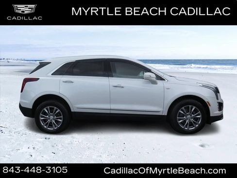 Used 2020 Cadillac XT5 Premium Luxury FWD image 2