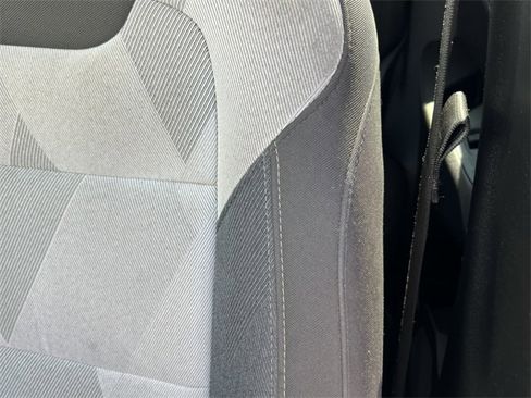 Used 2024 Chevrolet Trax LS w/ LS Convenience Package image 11