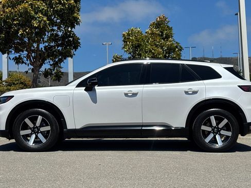 Used 2024 Honda Prologue Touring image 2