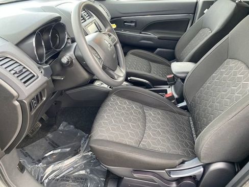 Used 2022 Mitsubishi Outlander Sport SE image 10