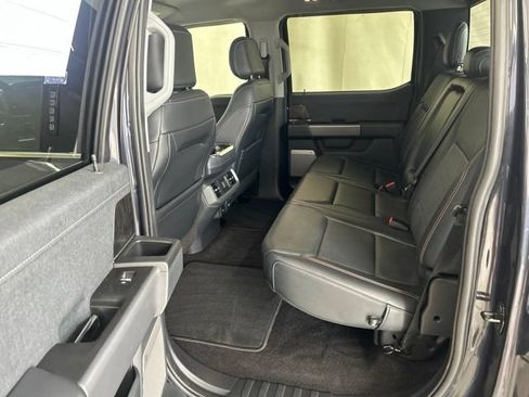 Used 2021 Ford F150 Lariat AWD/4WD image 9