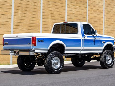 Used 1997 Ford F350 4x4 Regular Cab image 8