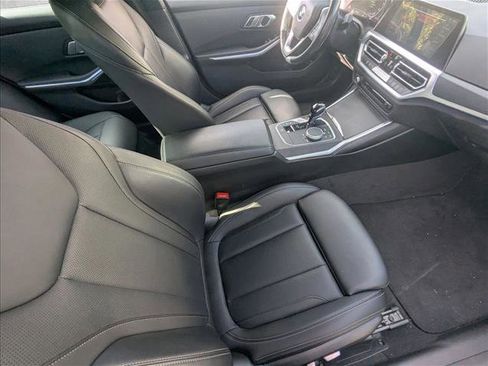 Used 2022 BMW 330i Sedan w/ Driving Assistance Package image 20