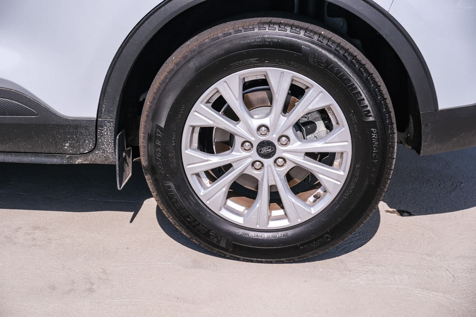 Used 2025 Ford Escape Active FWD image 9