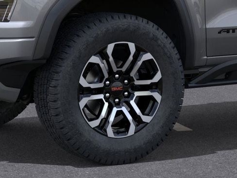 New 2025 GMC Canyon AT4 w/ Nightfall Edition image 33