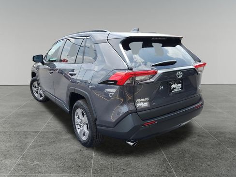 Certified 2025 Toyota RAV4 XLE AWD/4WD image 5