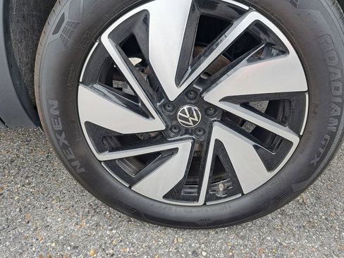 Used 2025 Volkswagen Atlas SEL image 26