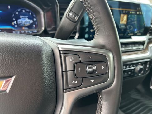 Used 2025 Chevrolet Silverado 1500 LT AWD/4WD image 21