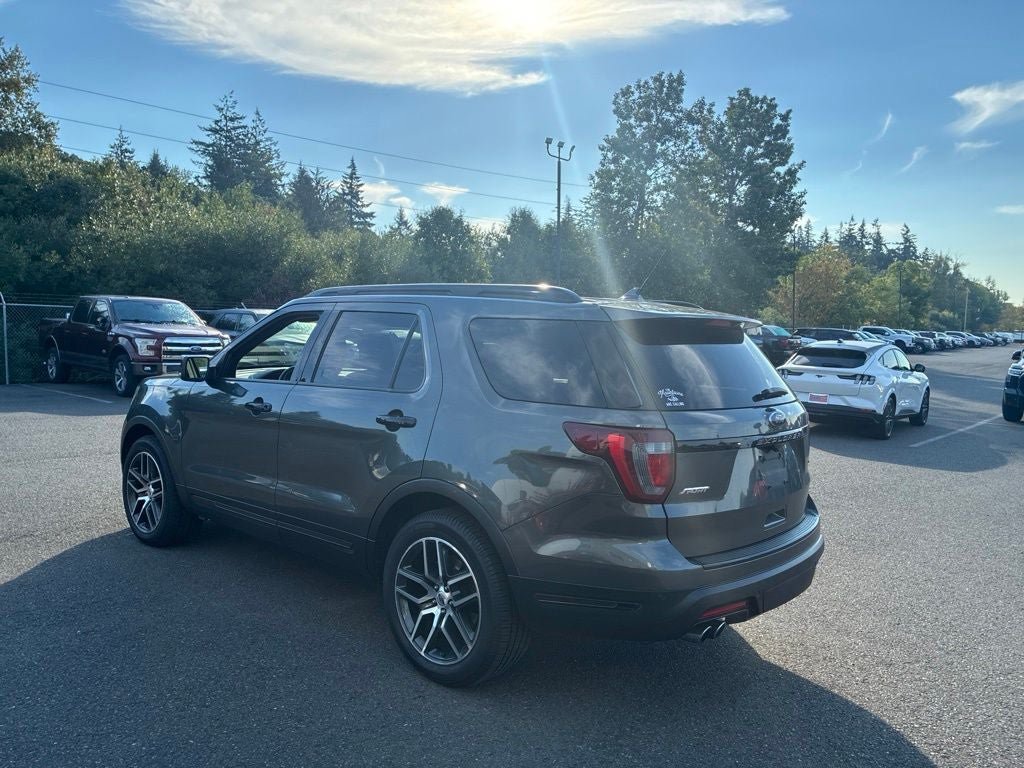 Used 2018 Ford Explorer Sport w/ Equipment Group 401A AWD/4WD image 3