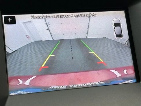 Used 2018 Ford Edge Sport image 6