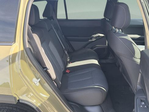 New 2026 Jeep Cherokee Laredo AWD/4WD image 22