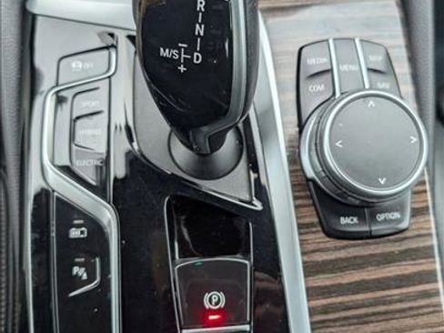 Certified 2023 BMW 530e xDrive w/ Convenience Package image 11