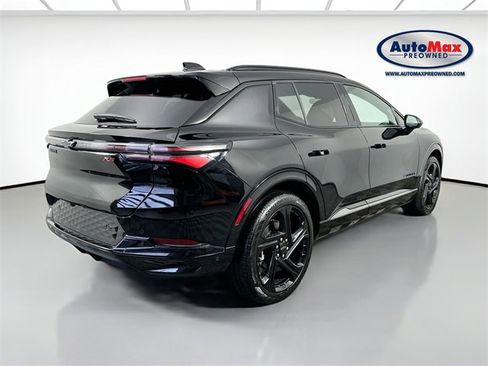 Used 2024 Chevrolet Equinox EV RS image 2