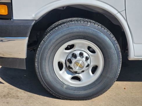 New 2025 Chevrolet Express 3500 w/ Power Convenience Package RWD image 16