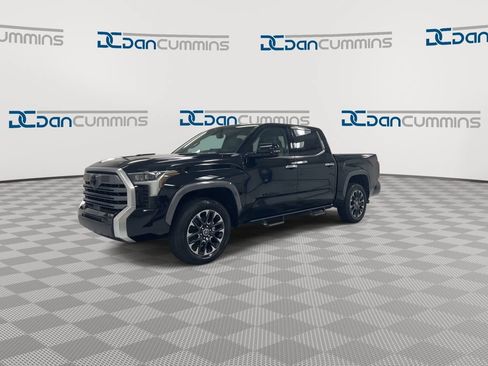 Used 2024 Toyota Tundra Limited AWD/4WD image 4