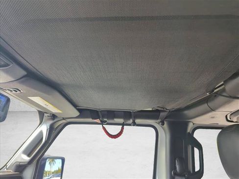 Used 2023 Jeep Gladiator Sport AWD/4WD image 14