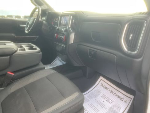 Used 2019 Chevrolet Silverado 1500 LT w/ Convenience Package image 20