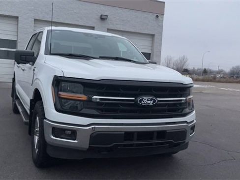 Used 2024 Ford F150 XLT w/ Tow/Haul Package image 4