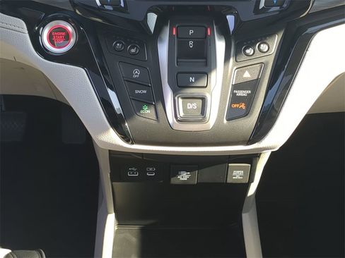 New 2026 Honda Odyssey Elite image 18