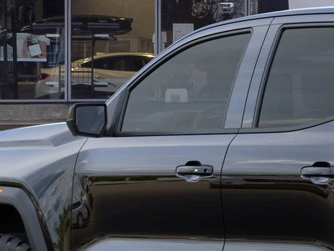 New 2026 GMC Canyon AT4 w/ Technology Plus Package image 12