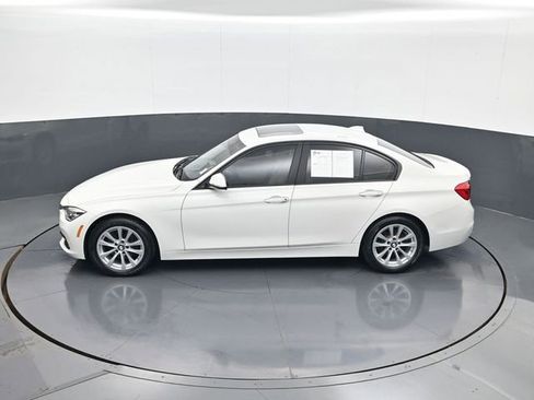 Used 2018 BMW 320i Sedan RWD image 20