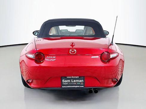 Used 2016 MAZDA MX-5 Miata Grand Touring RWD image 6