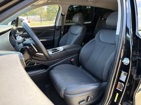 Used 2022 Hyundai Santa Fe XRT FWD image 17