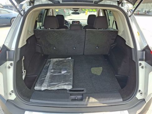 Used 2023 Nissan Rogue SV AWD/4WD image 28