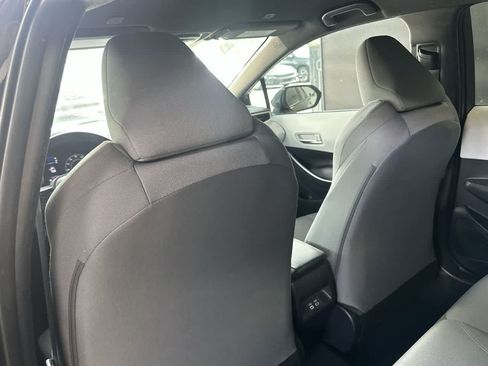 Used 2025 Toyota Corolla SE FWD image 23
