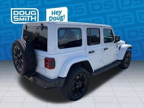 Certified 2023 Jeep Wrangler Unlimited Sahara w/ Cold Weather Group image 5