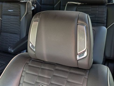 Used 2024 Cadillac Escalade ESV Sport Platinum AWD/4WD image 14