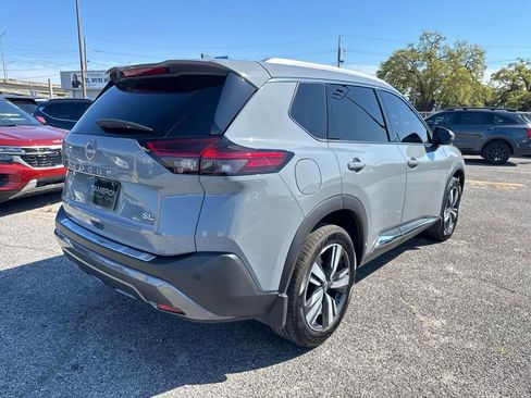 Used 2023 Nissan Rogue SL FWD image 8
