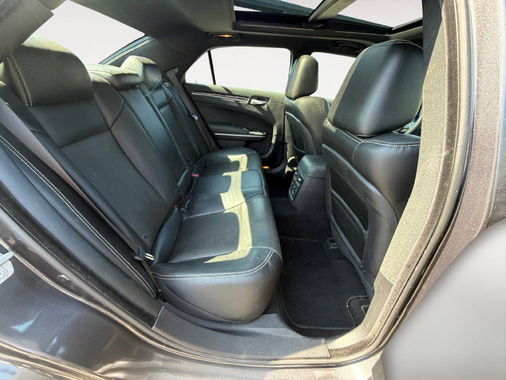 Used 2019 Chrysler 300 S w/ 300S Premium Group AWD/4WD image 24