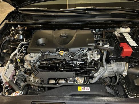 Used 2023 Toyota Camry SE w/ Cold Weather Package AWD/4WD image 21