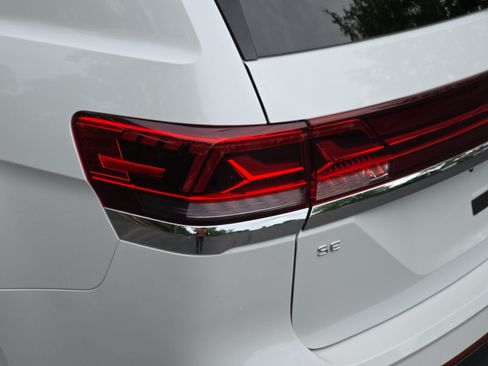 Used 2026 Volkswagen Atlas SE w/ Black Wheel Package FWD image 36